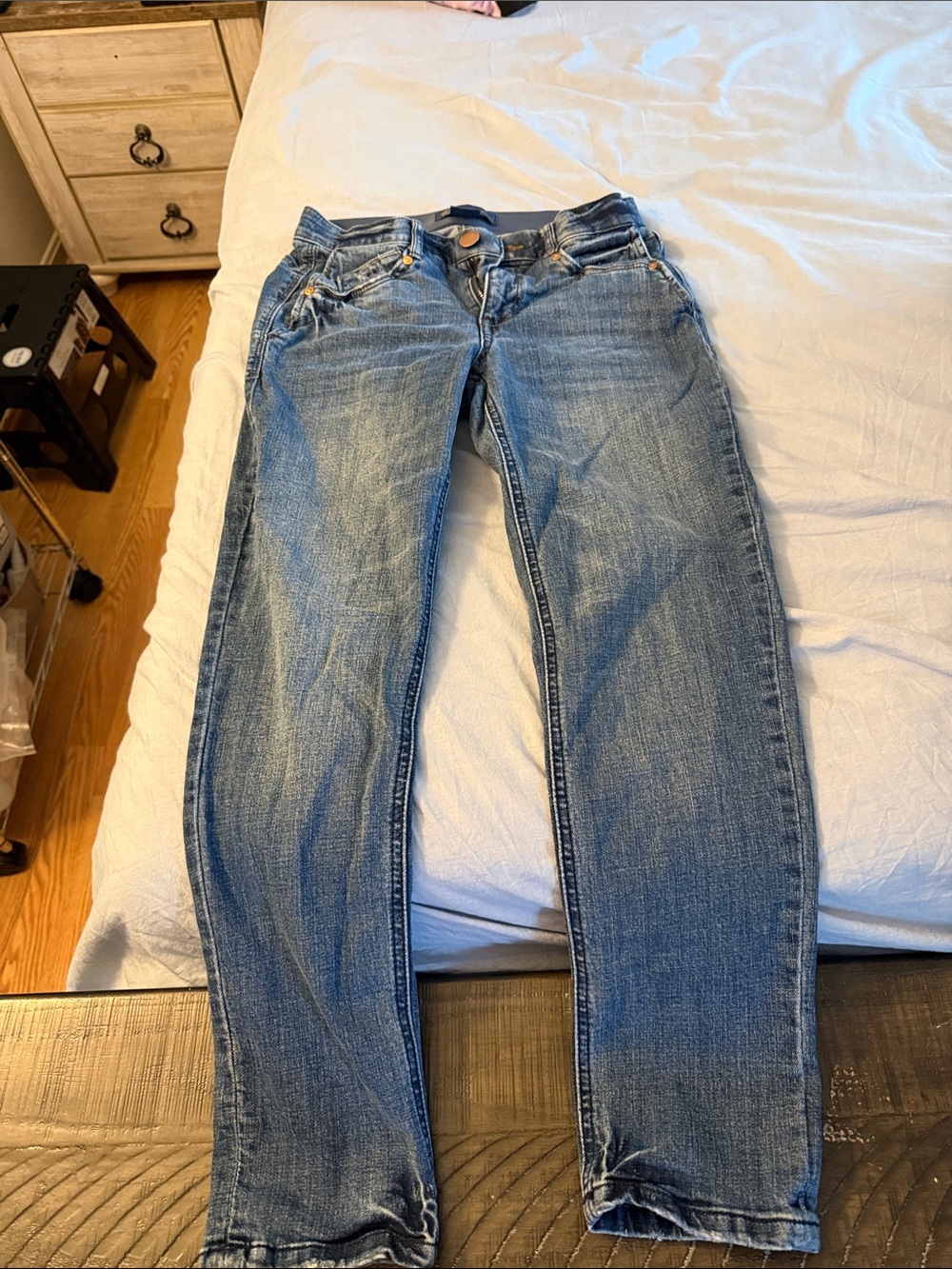 Democracy Women's Straight Leg Jeans in Washed Blue